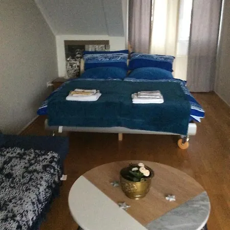 Dachstudio mit Bad und Terasse Köln Exterior foto