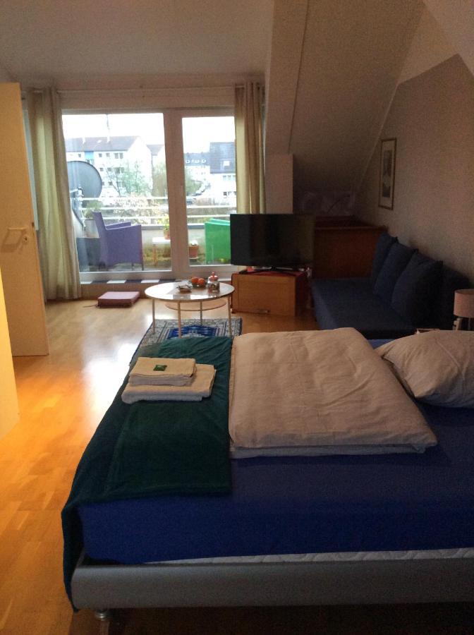 Dachstudio Mit Bad Und Terasse Alloggio in famiglia Colonia